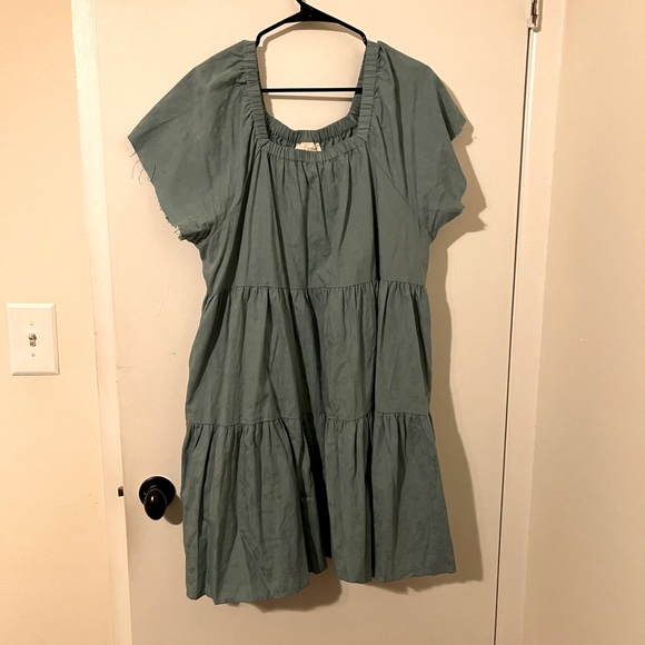 Universal Thread Dresses & Skirts - Universal thread 🧵